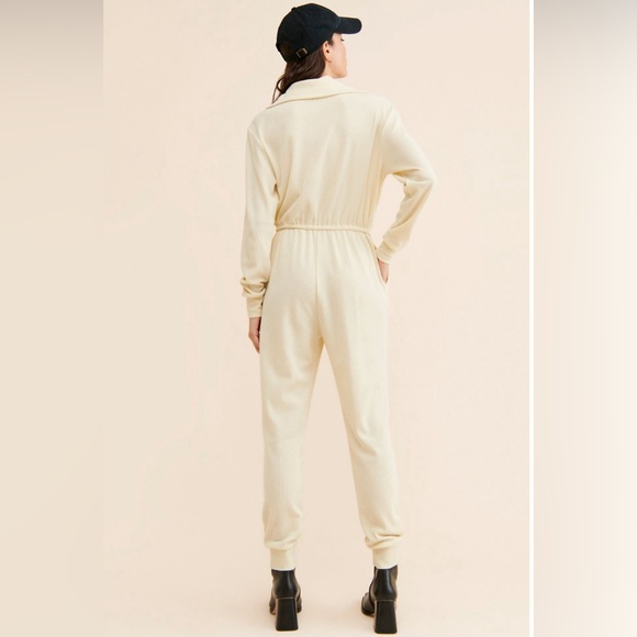 We Wore What Women’s collar knit jumpsuit size L - Picture 2 of 11